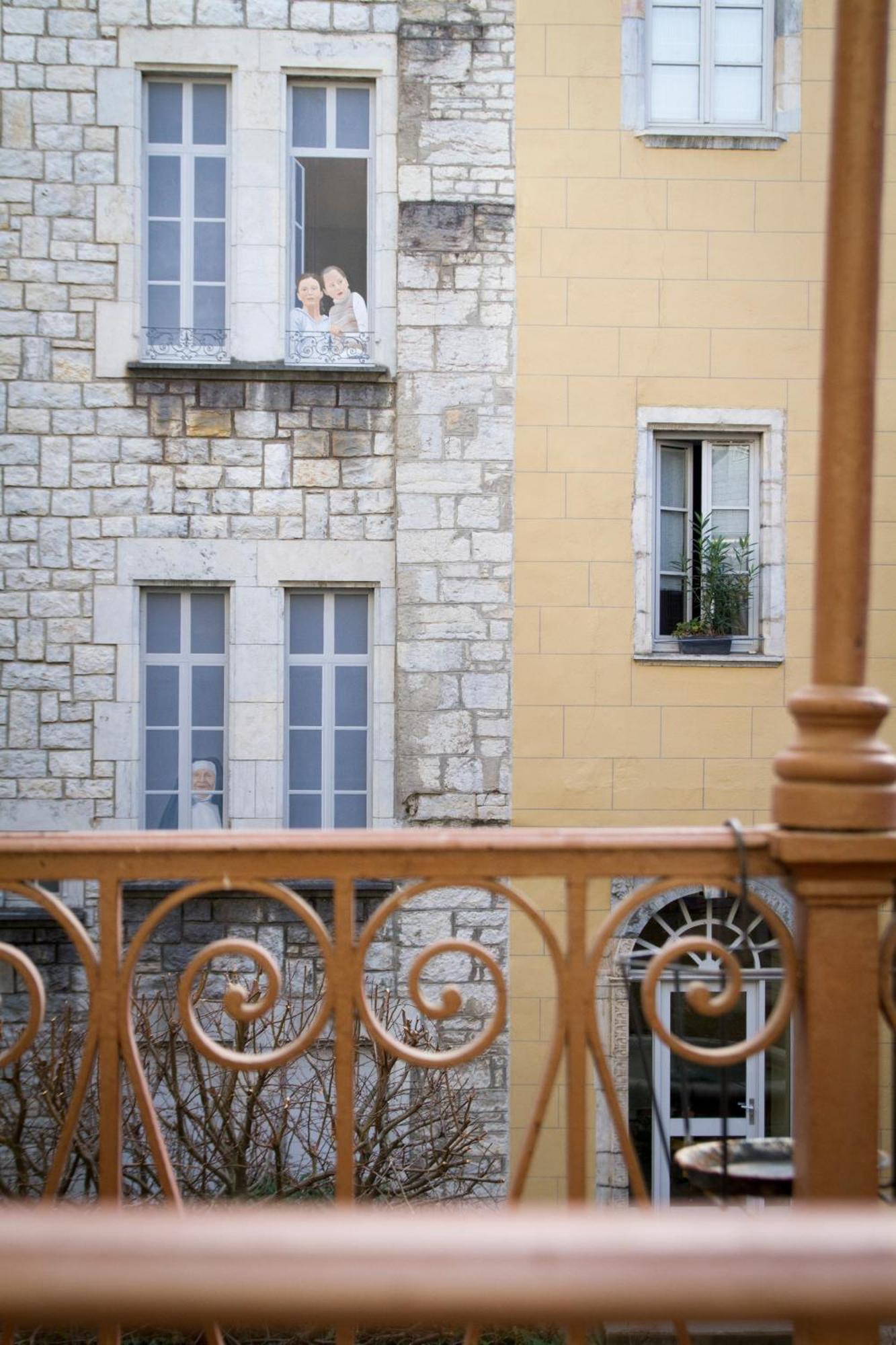 Le Select - Hypercentre Standing Wifi Apartment Besançon Exterior foto